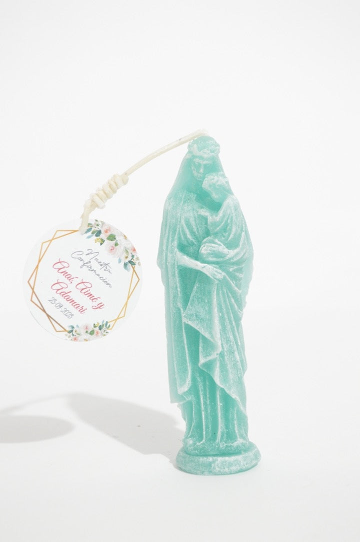 Virgen de pie con Jesús